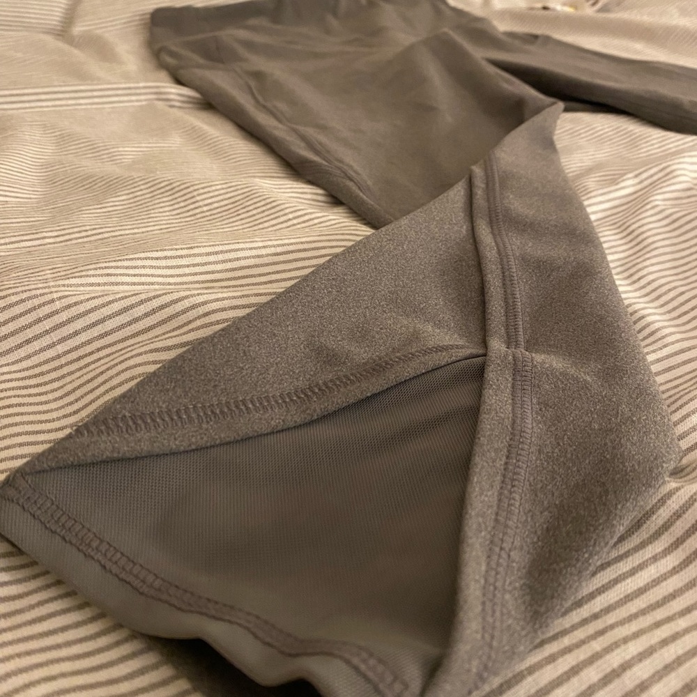 Gray tights